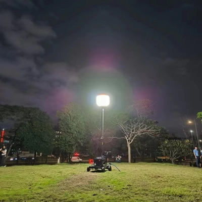 Φορητό φως πύργου LED Βαλόνι Εργασιακό φως 700 Watt Υπερ φωτεινό με φωτισμό 360 °